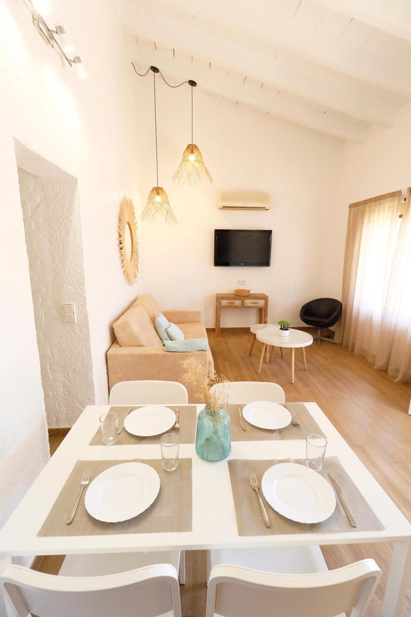 Naika Studios & Apartments Palmanova エクステリア 写真
