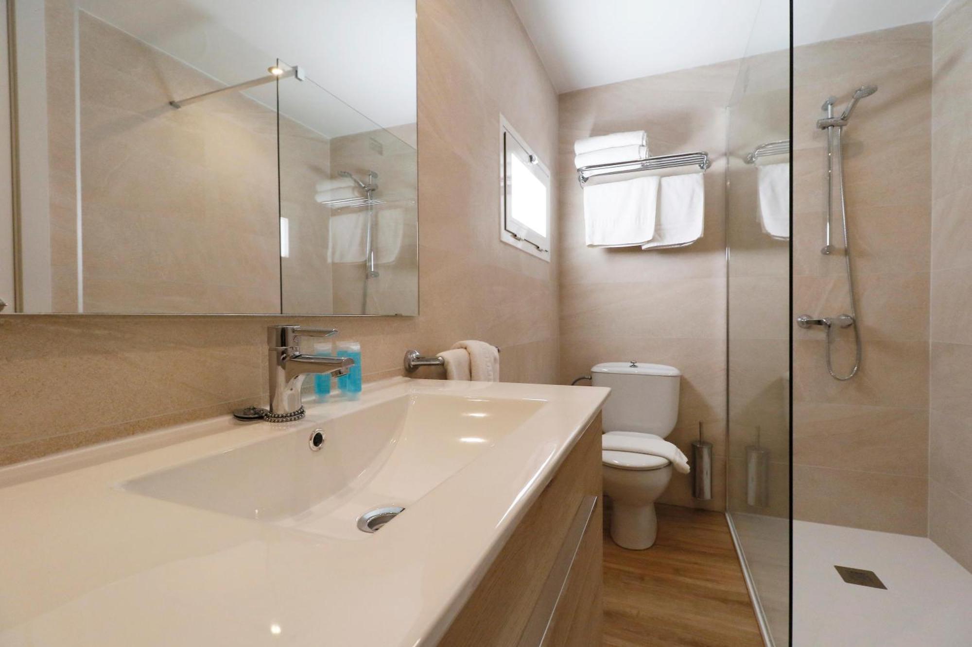 Naika Studios & Apartments Palmanova エクステリア 写真