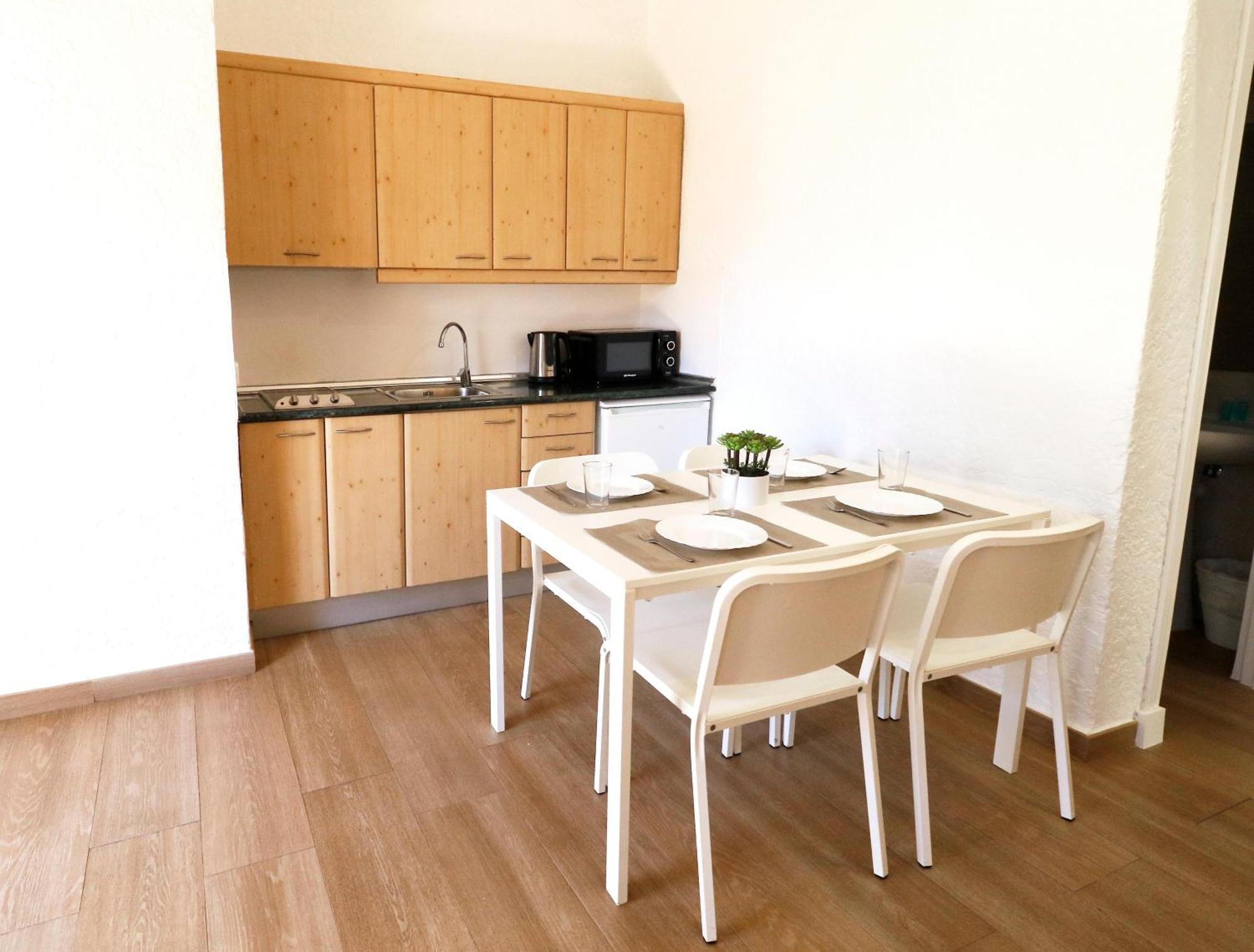 Naika Studios & Apartments Palmanova エクステリア 写真