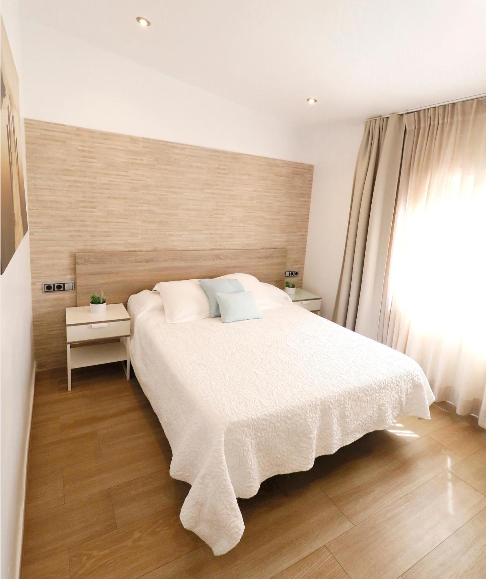 Naika Studios & Apartments Palmanova エクステリア 写真