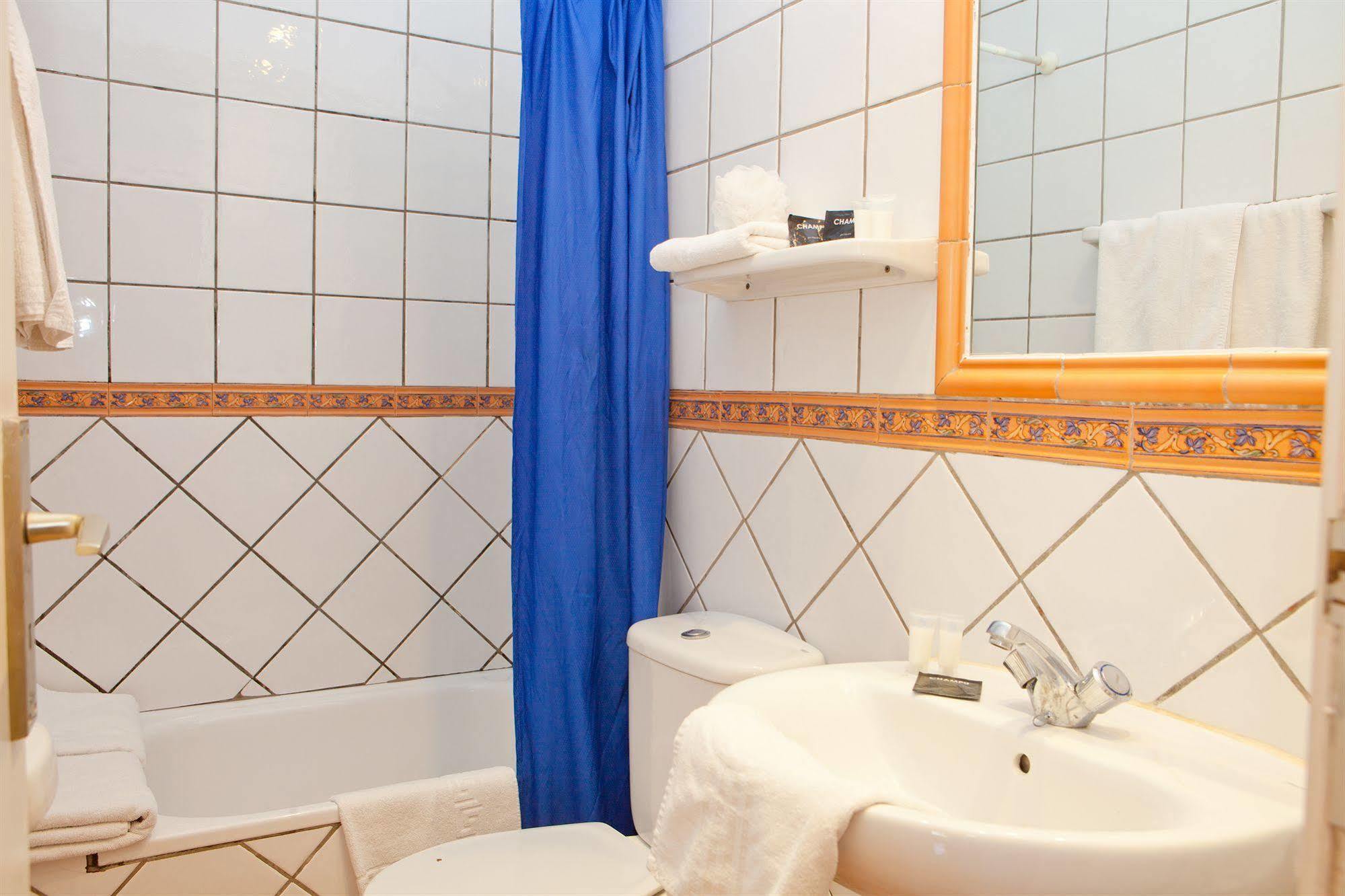 Naika Studios & Apartments Palmanova エクステリア 写真